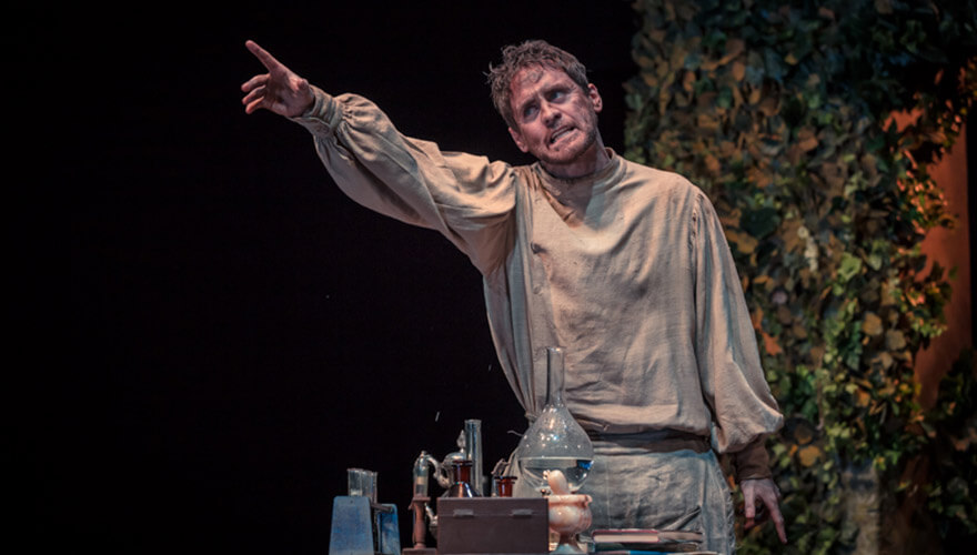 The Third Level: The Lir - Damian plays the character 'Yegor' in the play Children of the Sun.